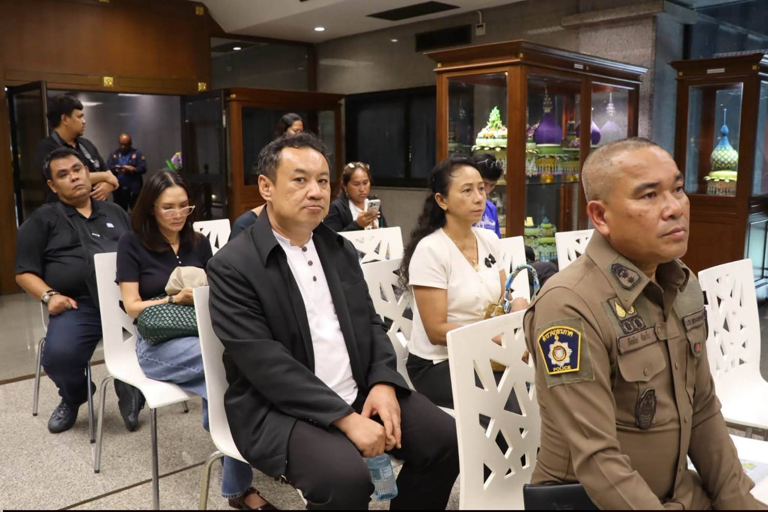 title - สำนักงานการปฏิรูปที่ดินเพื่อเกษตรกรรม (ส.ป.ก.) จัดงานแถลงข่าวการจัดงาน “สืบสานพระราชปณิธาน สร้างงานเกษตรกรรม เลิศล้ำหัตถศิลป์ ท่องเที่ยวถิ่นวิถีไทย” ณ ศูนย์ส่งเสริมและพัฒนาอาชีพเสริมนอกภาคการเกษตร (ศูนย์ศิลปาชีพ บางไทรฯ (เดิม))